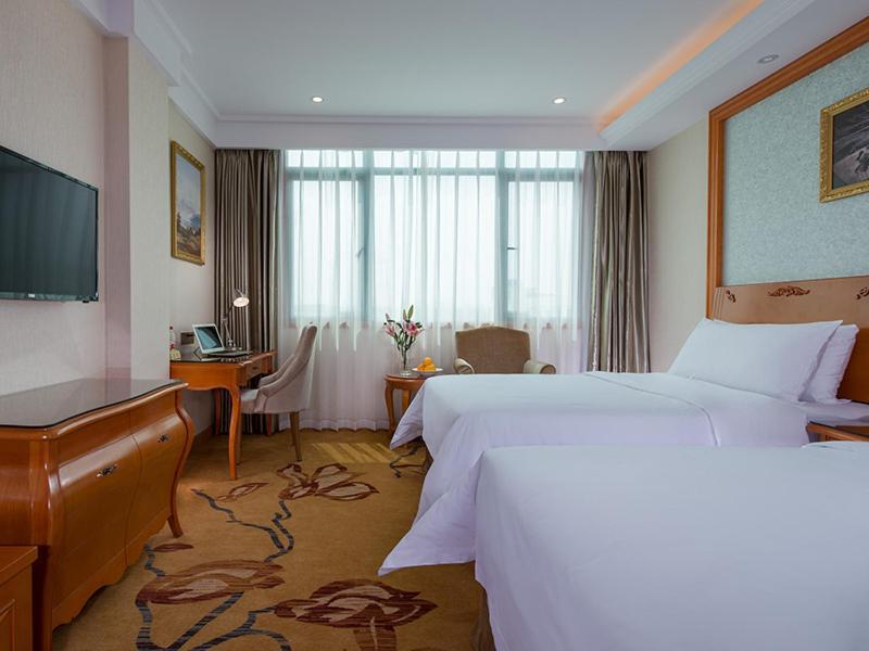 Vienna Hotel  Quanzhou  Buitenkant foto