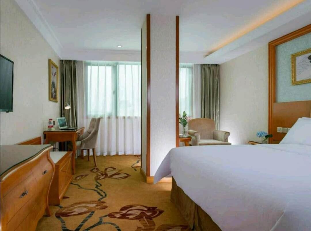 Vienna Hotel  Quanzhou  Buitenkant foto