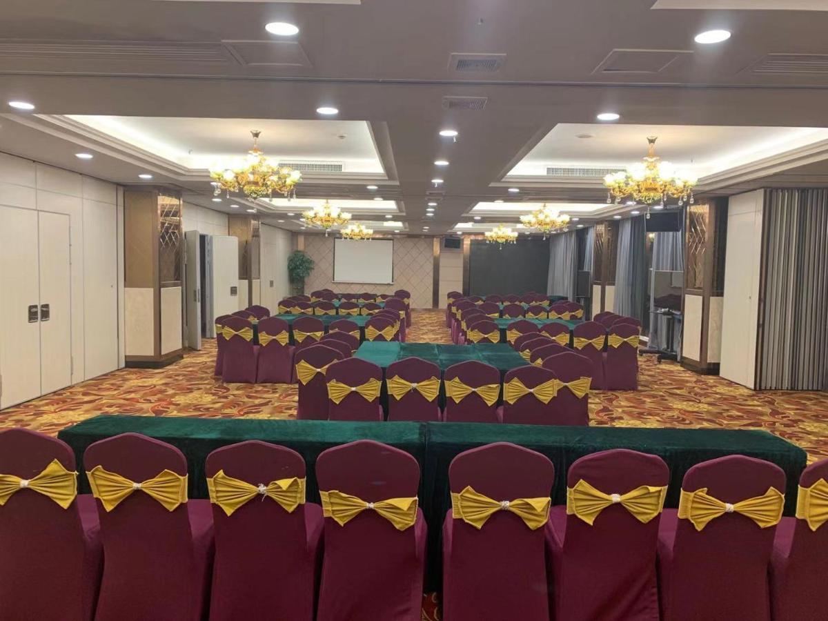 Vienna Hotel  Quanzhou  Buitenkant foto